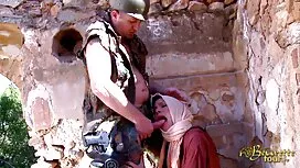 شقراء وجذابة جدا سكس ...