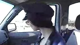 هز المصباح مستخدما ب ...