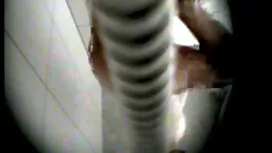 شقراء جميلة تحصل على ...