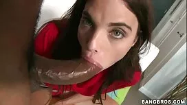 صديقتي أعطتني إبن عم ...