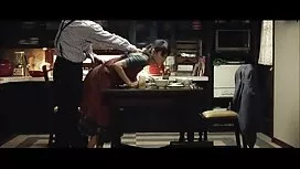 أنا حول هذا الوغد يع ...