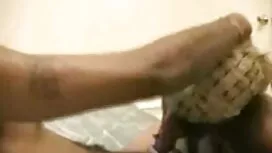 (رايلي ريد) تمارس ال ...