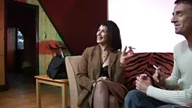 جسد الامهات يجعل الف ...
