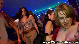 صباح سكسي اجنبيمترجم ...