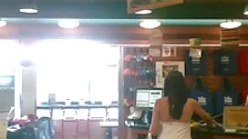 هذا الثدي الغنية وال ...