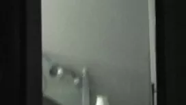 نوع من الشقراء الغني ...